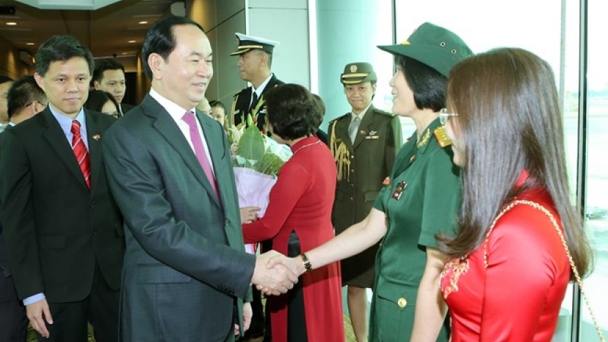 President arrives in Singapore to start State visit