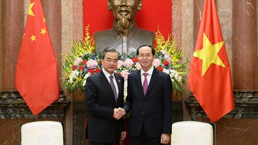 Vietnam, China asked to deal well with issues at sea