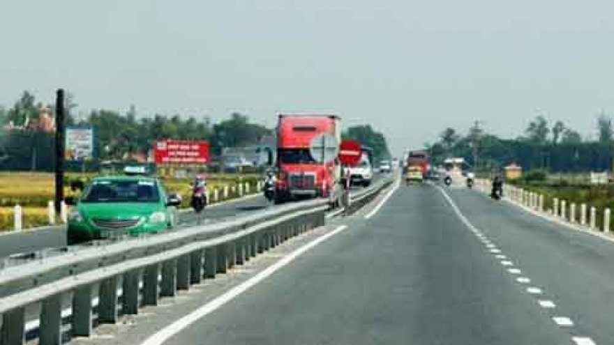 Quang Nam expands routes to key economic zones