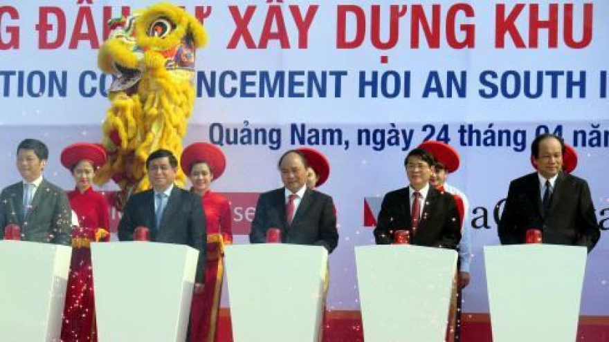 
        PM kicks off two major projects in Quang Nam
                              