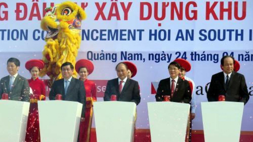 PM kicks off two major projects in Quang Nam