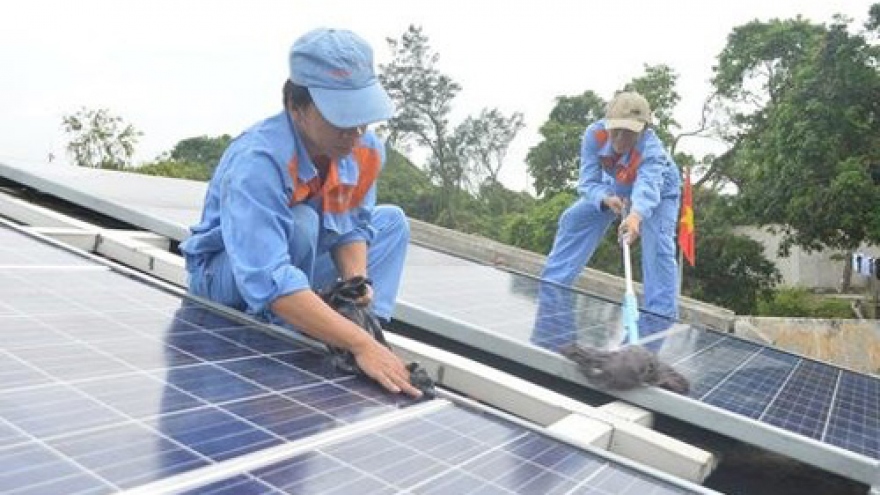 Thai investor to develop solar power project in Quang Ngai