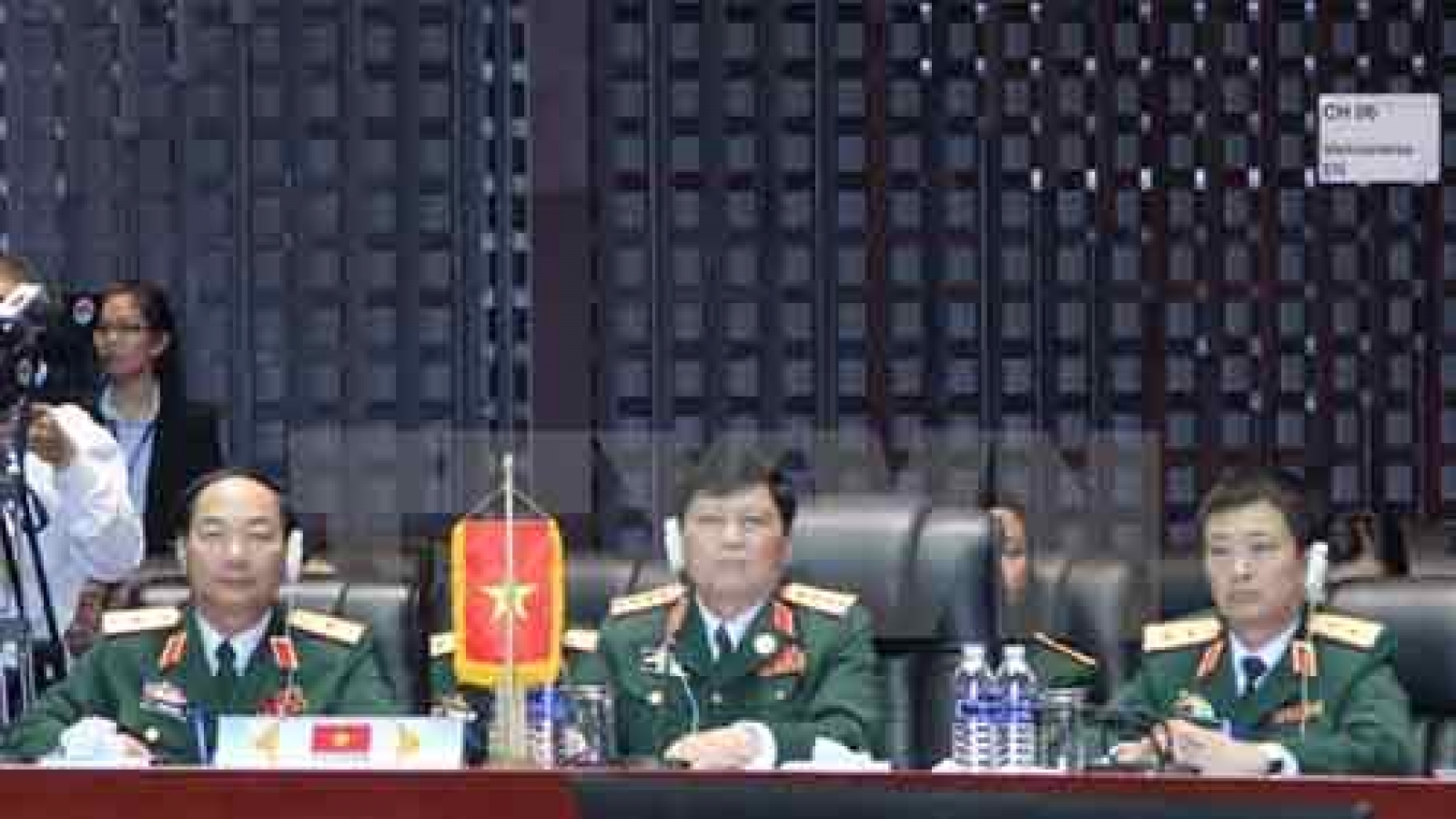 10th ADMM reiterates navigation, aviation freedom in East Sea