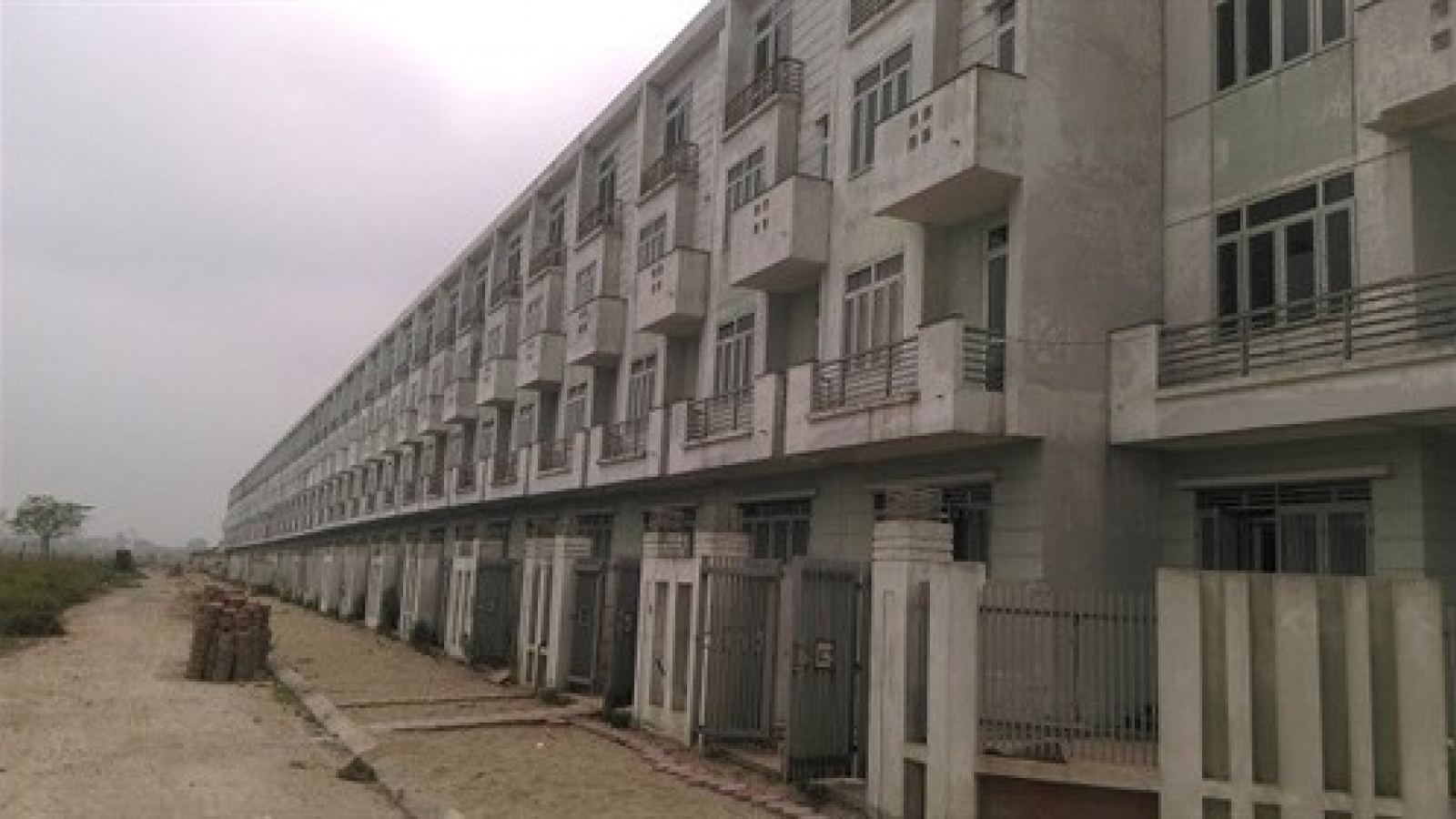 Developers ask EVN to pay for power grid