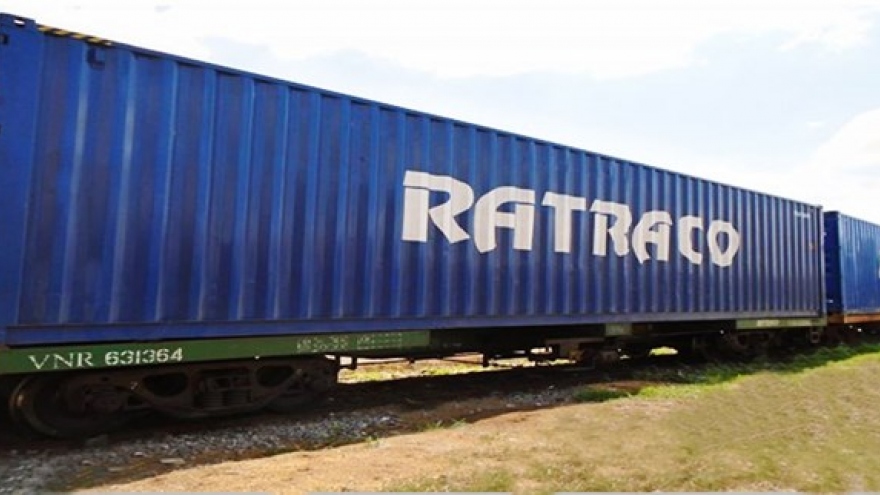 Vietnam launches first container train to China