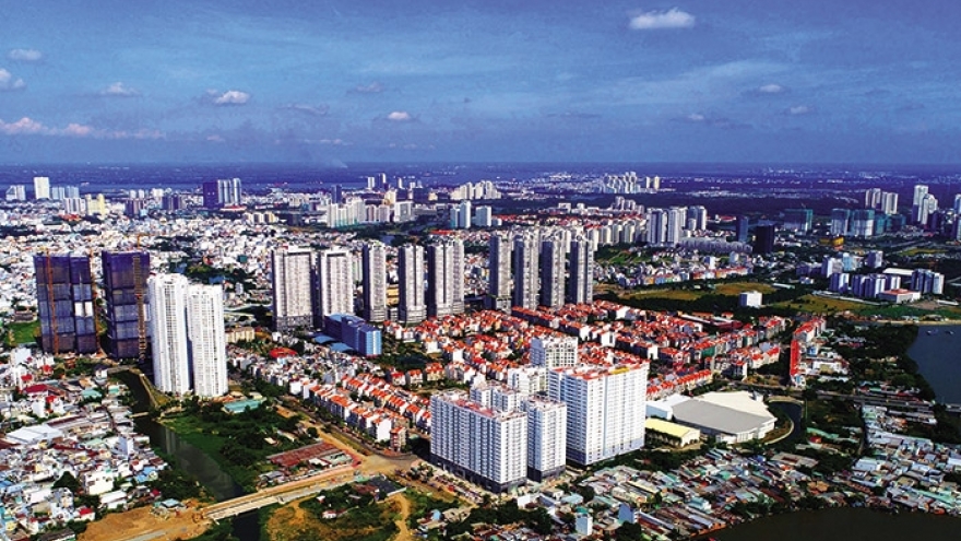 
        Real estate poised for positive 2019
                              