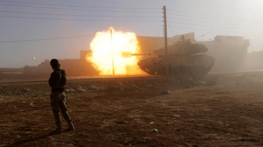 Russia says to halt Aleppo strikes for eight hours on October 20