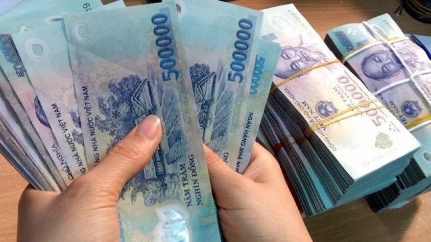 Reference exchange rate down 2 VND on February 20