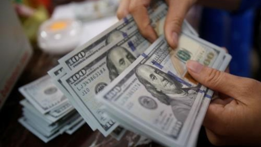 Reference exchange rate rises at week’s beginning