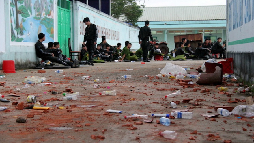 Over 100 drug addicts escape rehab center in southern Vietnam, again