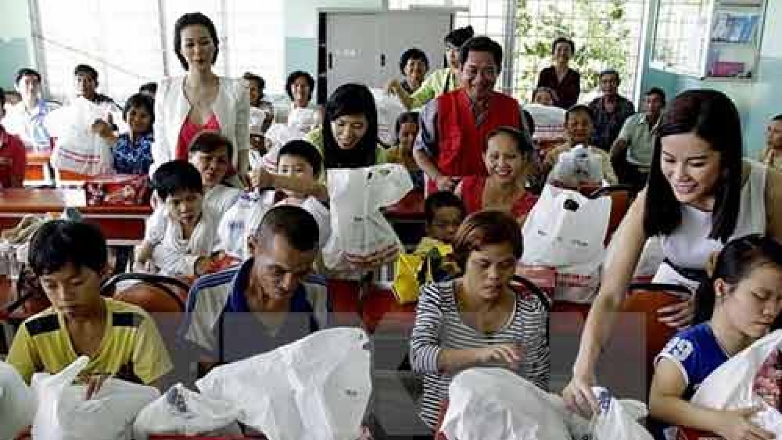 Rehabilitation centre for AO/dioxin victims in Hanoi