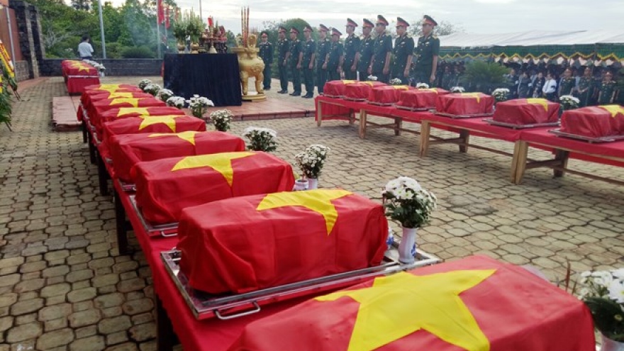 More Vietnamese fallen soldiers' remains repatriated from Cambodia 