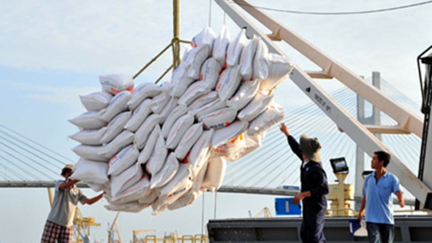 Rice exports hit nearly US$1 billion in four months