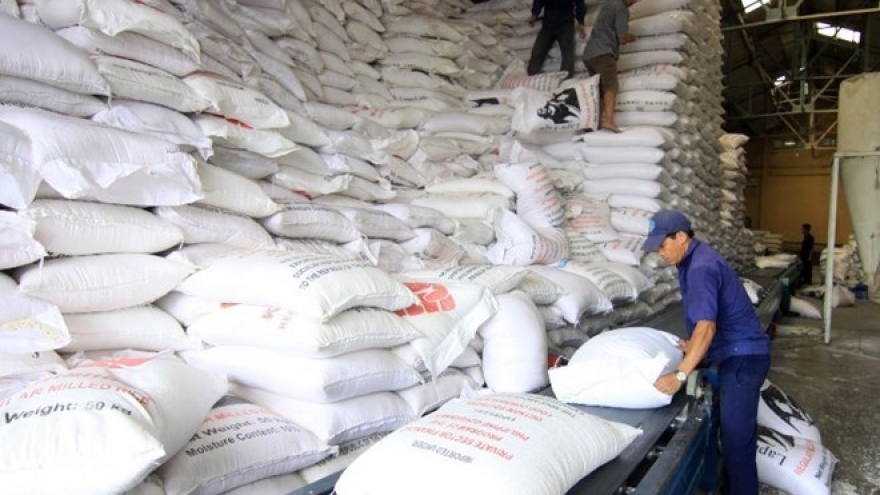 Philippines to import 250,000 tonnes of rice from Vietnam or Thailand