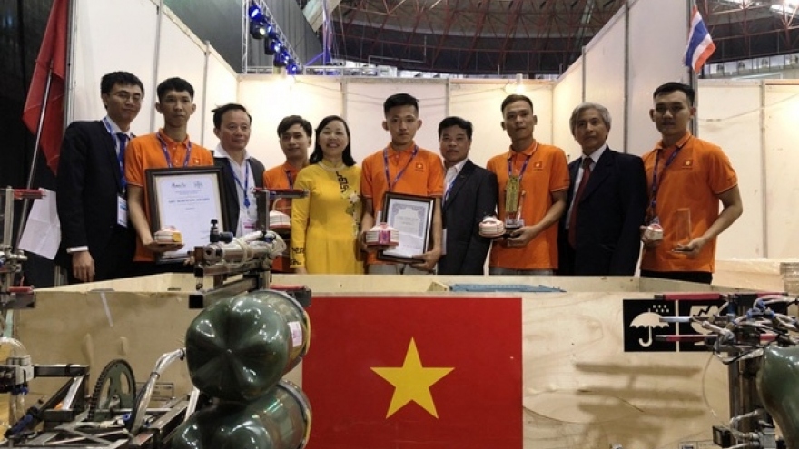 Vietnam team bags third prize at ABU Robocon 2019