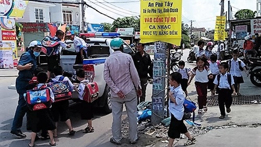 Ammonia gas leak leaves four injured, thousands panicked in Saigon