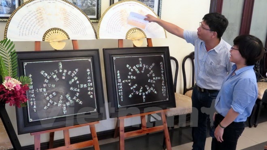 Heritage of poetry on Hue royal architecture gets world status