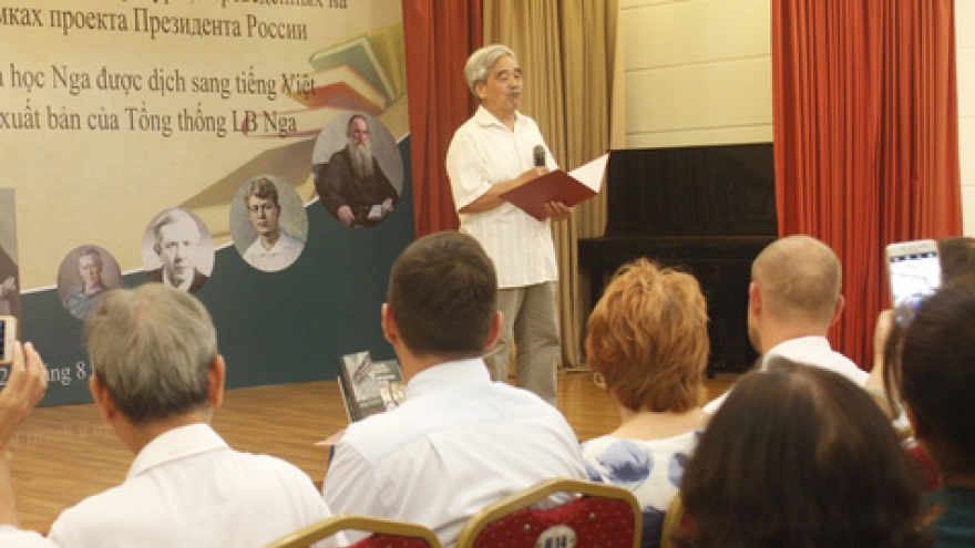 Vietnamese versions of Russian classic literature works made public