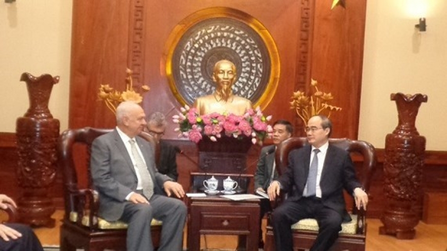 HCM City leader meets Russian ambassador