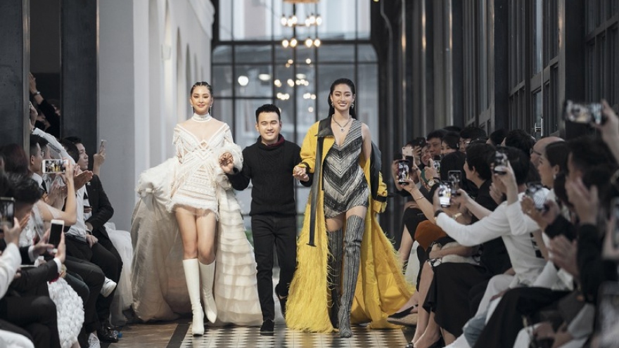 Beauty queens gather ahead of fashion show by designer Thanh Hoa