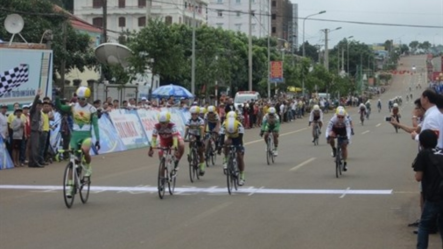 That wins first stage of national women’s cycling tournament