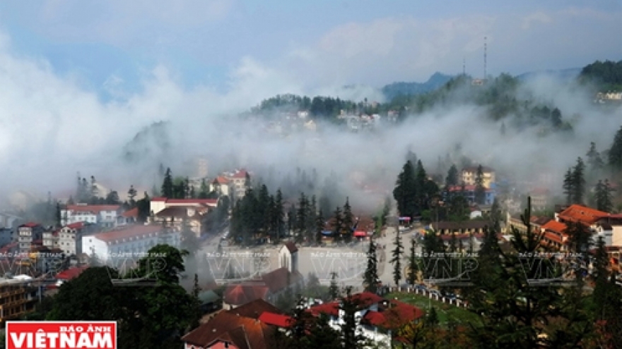 Lao Cai lures nearly 3 million tourists in six months