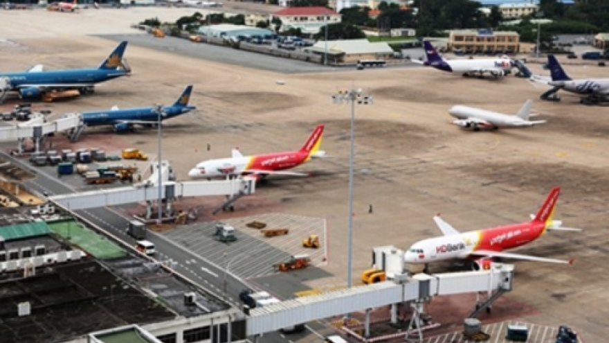 Vietnam ratifies ASEAN protocol on air transport