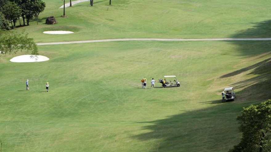 Phoenix Golf Resort hotbed of violations