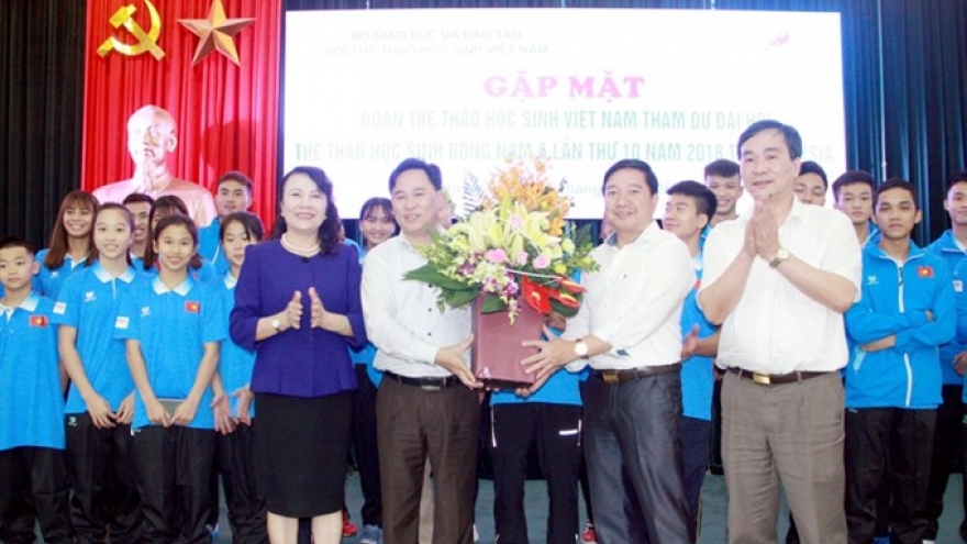Vietnamese students attends 10th Asian School Games