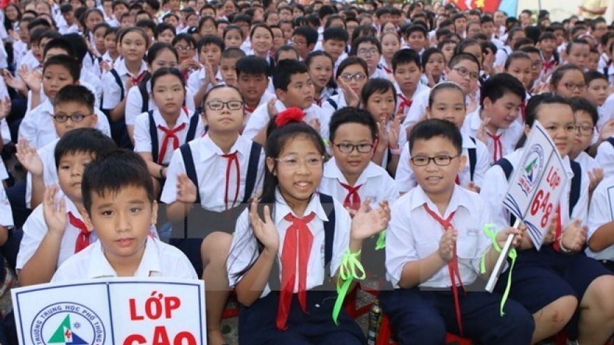 President congratulates students on new school year
