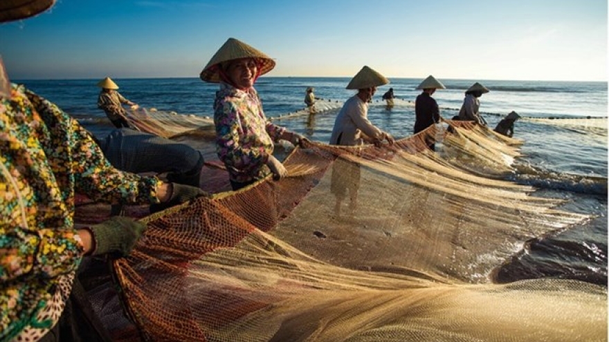 Ministry builds master plan on use of sea