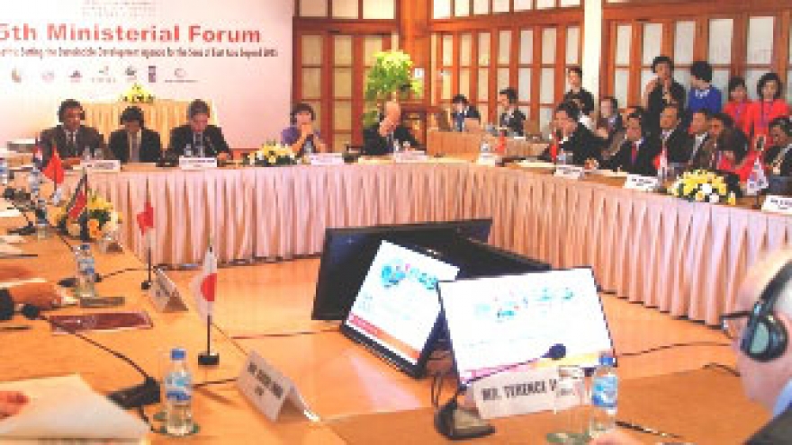 EAS Congress Ministerial Forum opens in Danang