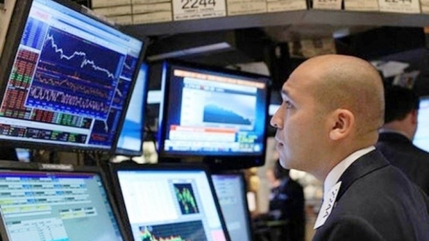 Securities trading codes issued for more than 350 foreign investors in April