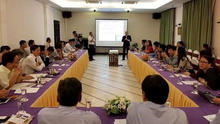 Seminar talks public-private partnership in tourism development