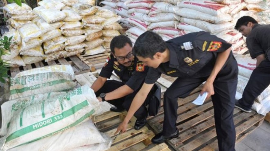 Indonesia detains Malaysia’s suspicious ship