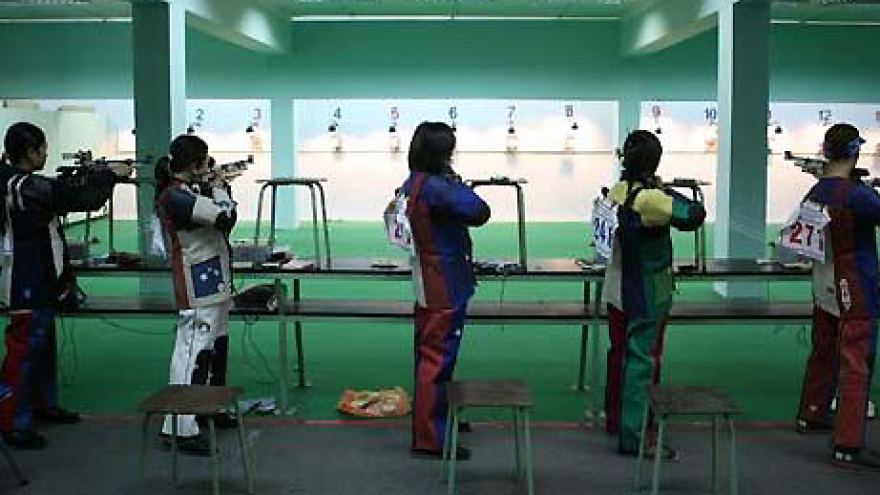 Hanoi hosts national shooting champs