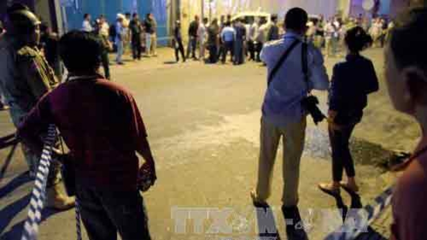 Cambodia: blast in Phnom Penh injures three