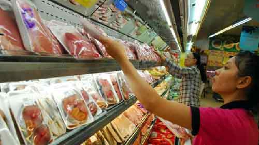 Vietnamese prefer to patronize foreign-made goods