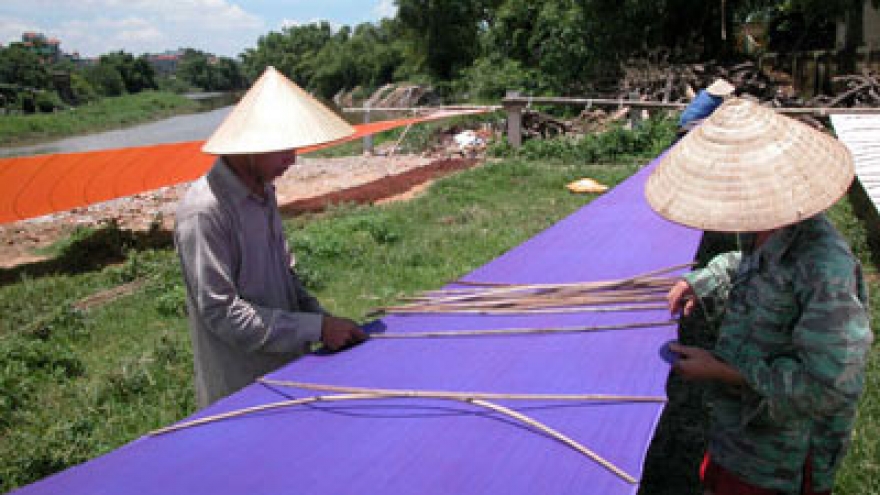 Oldest silk craft village recognized in Hanoi
