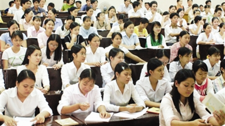 
        Vietnam needn’t fear AEC free flow of skilled labour
                              