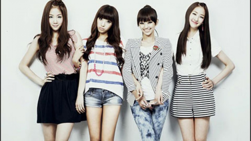 Korean band Sistar back to Vietnam 