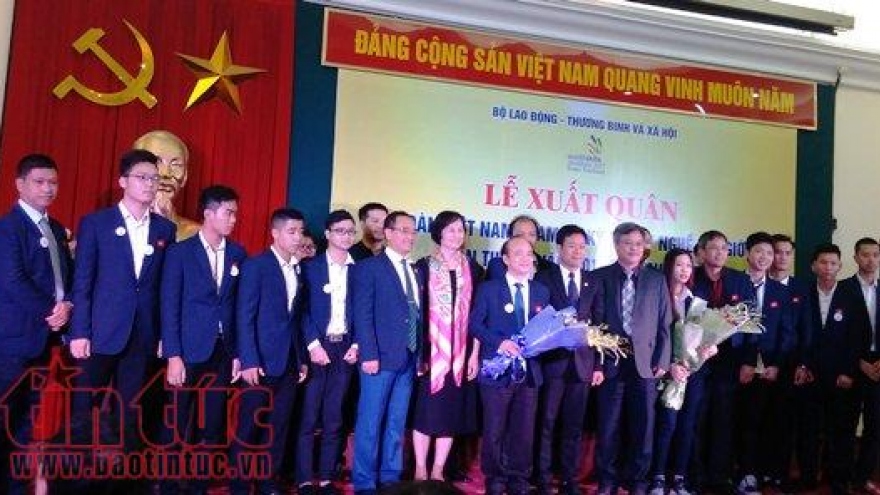 Vietnamese youths leave for WorldSkills Competition