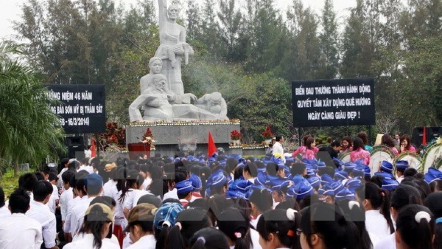 Summer Camp youths arrive in Quang Ngai