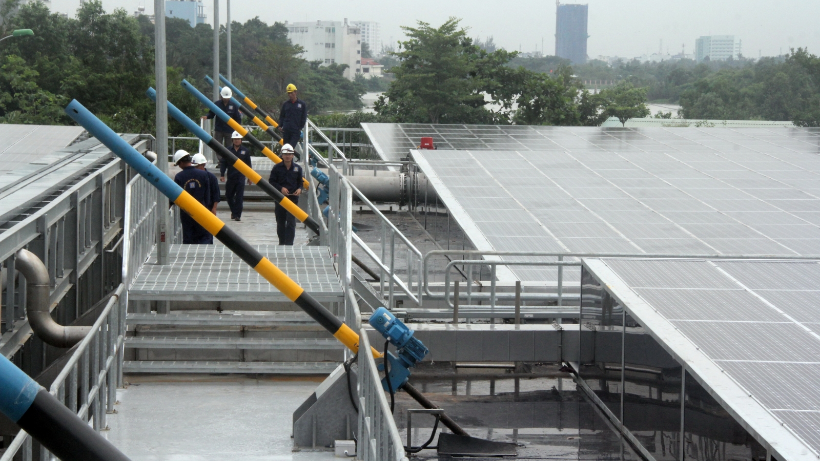 HCM City operates first wastewater treatment plant using solar energy