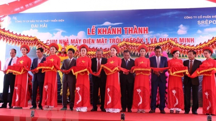 Solar power complex inaugurated in Dak Lak province