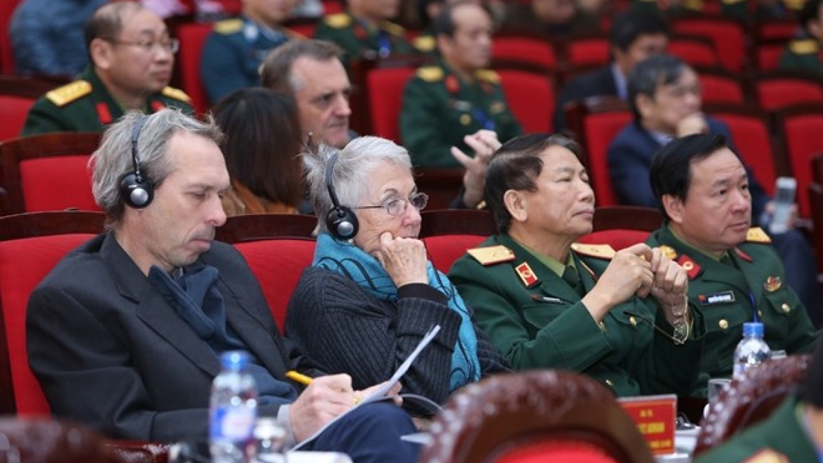 Int’l conference talks solutions to AO/dioxin consequences