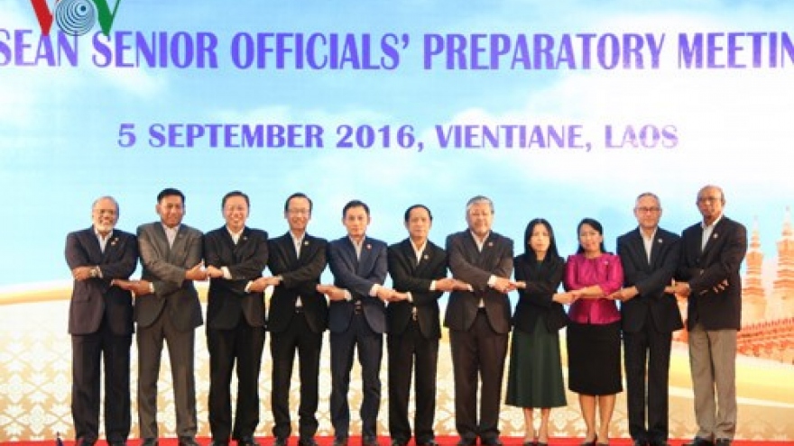 Senior officials of ASEAN countries meet