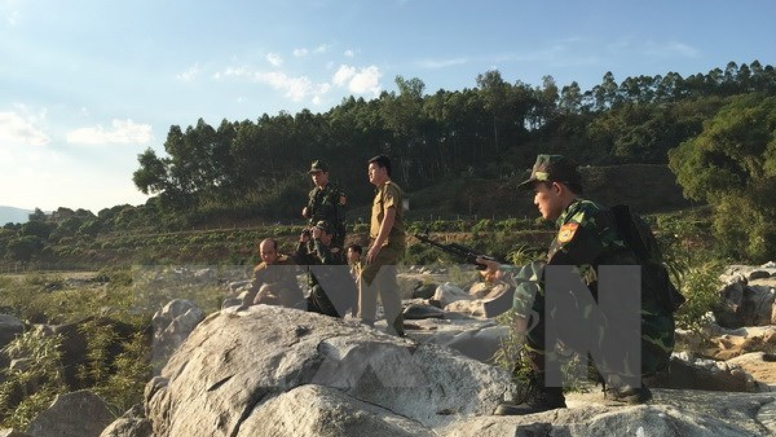 Son La, northern Lao public security forces strengthen ties
