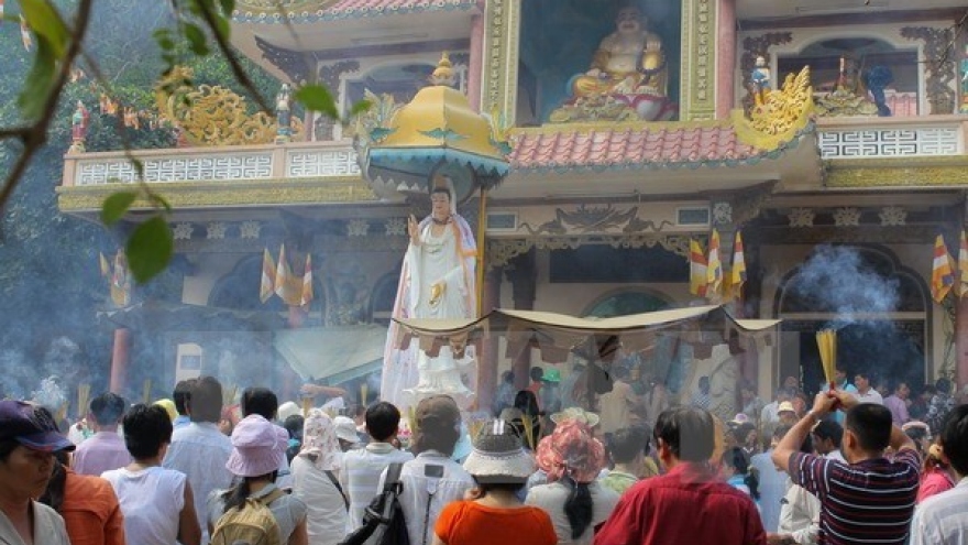 Mountain Ba spring festival in Tay Ninh opens