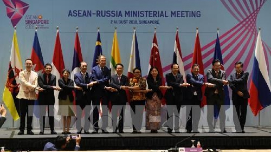 Partner countries back ASEAN central role in regional structure